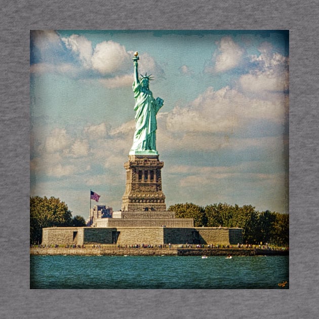 The Statue of Liberty, USA by Chris Lord